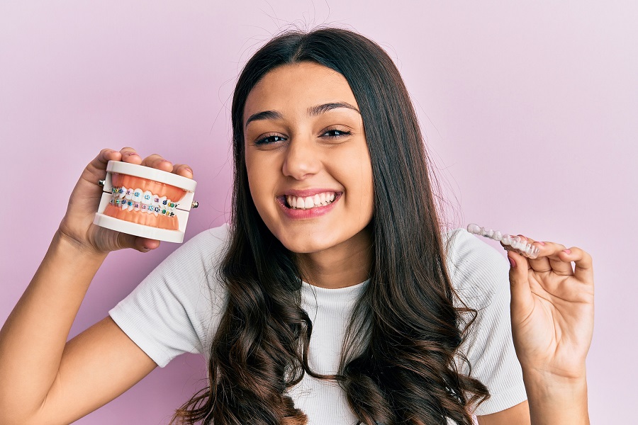 Braces vs Clear Aligners: What You Need to Know